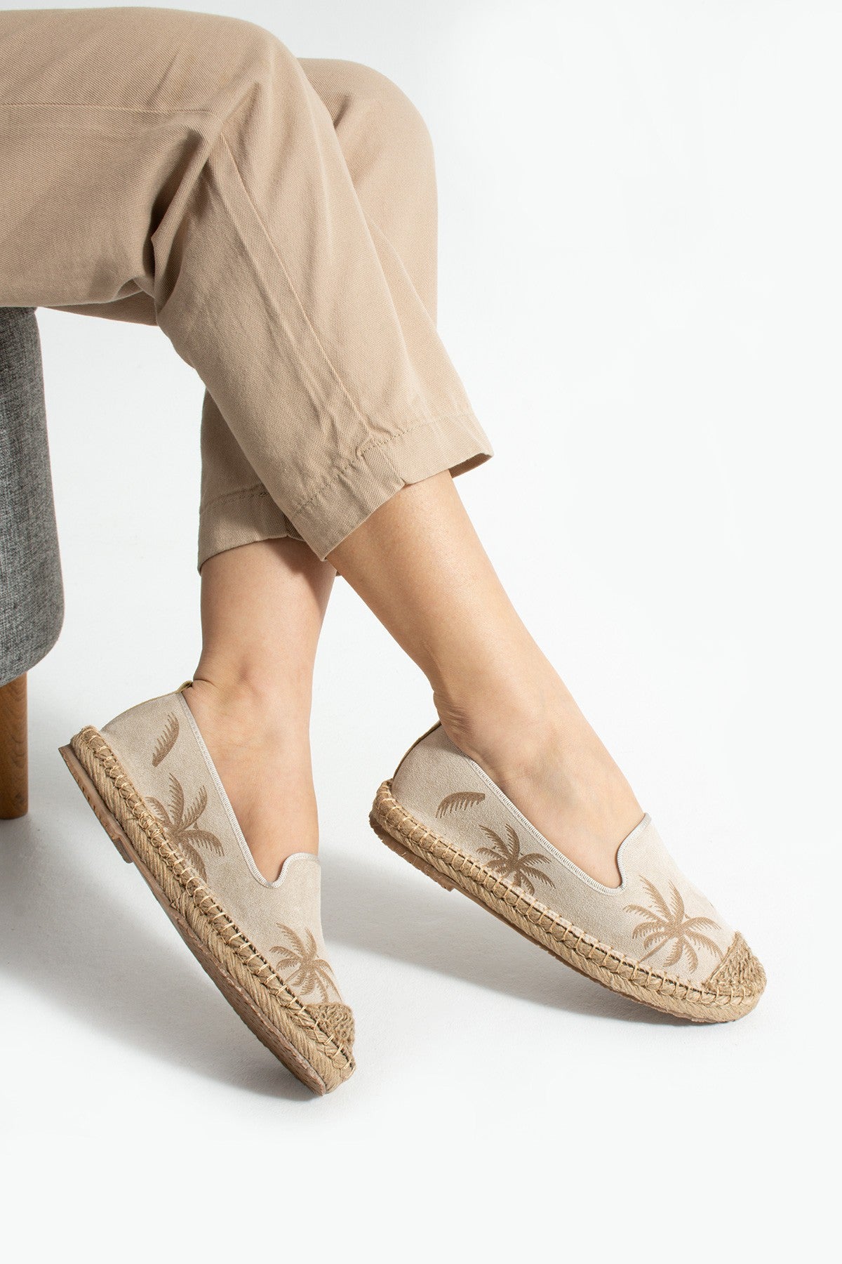 Bej Kadın Desenli Hasır Taban Espadril Rahat ve Ergonomik Ayakkabı