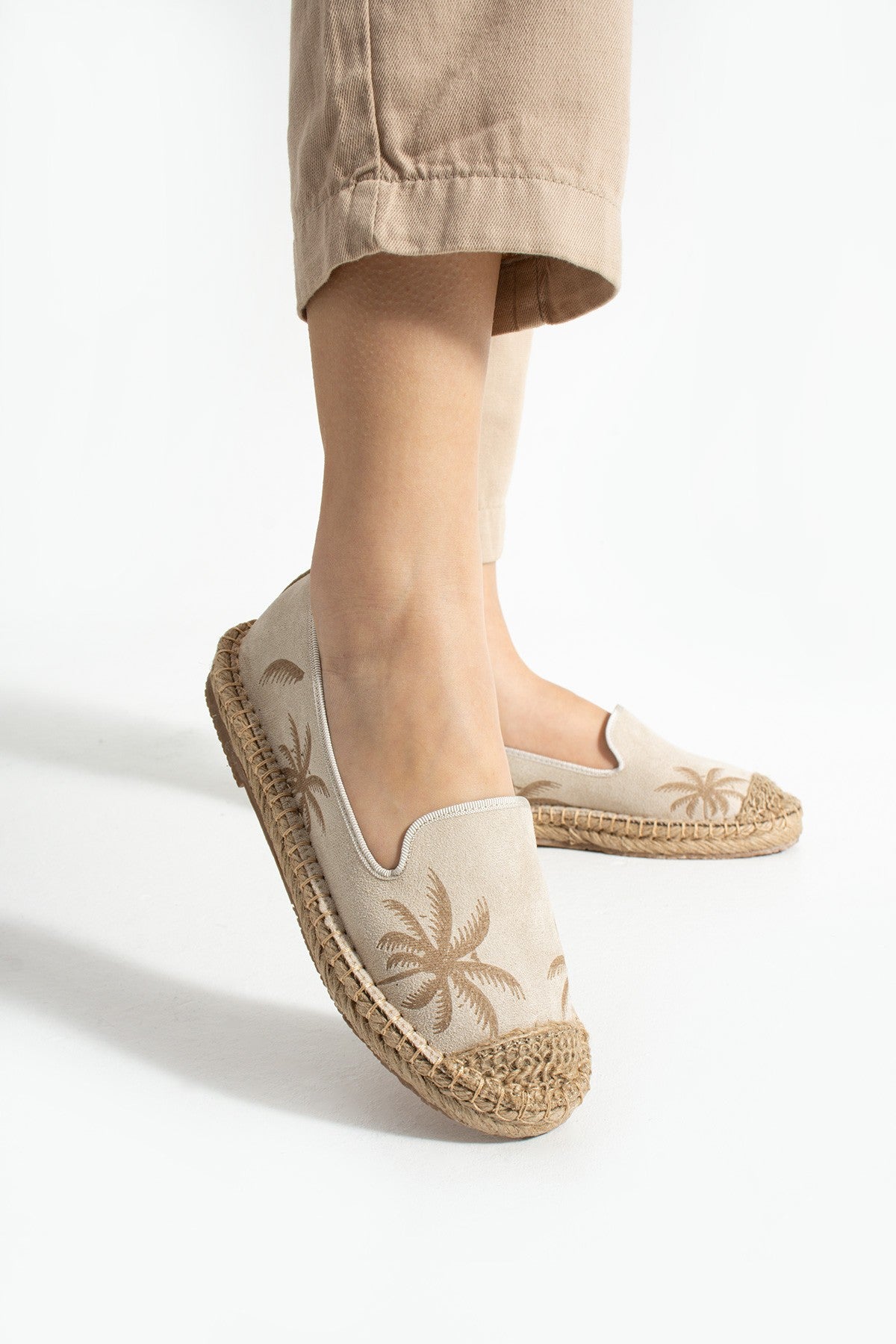 Bej Kadın Desenli Hasır Taban Espadril Rahat ve Ergonomik Ayakkabı