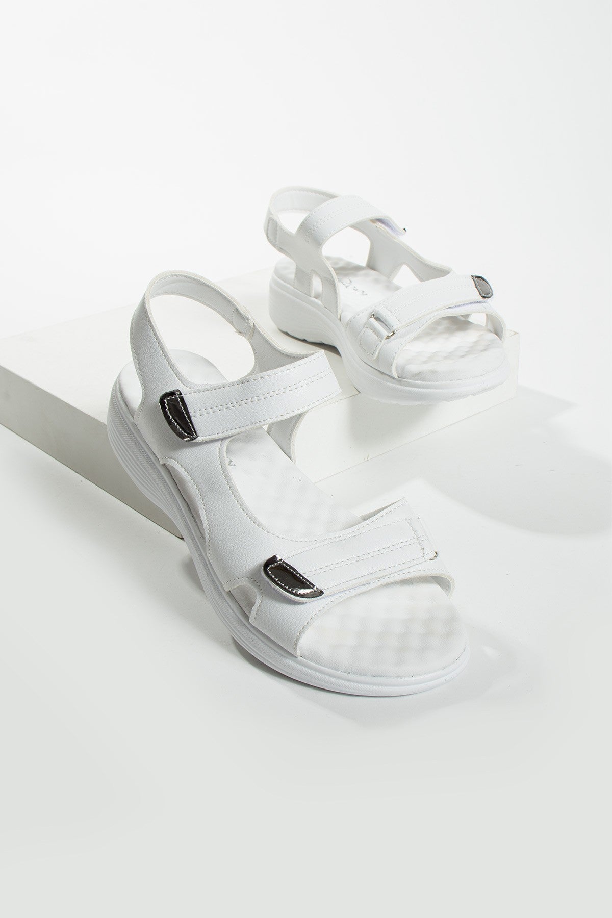 Beyaz Kadın Rahat Anatomik Comfort Ergonomik Sandalet