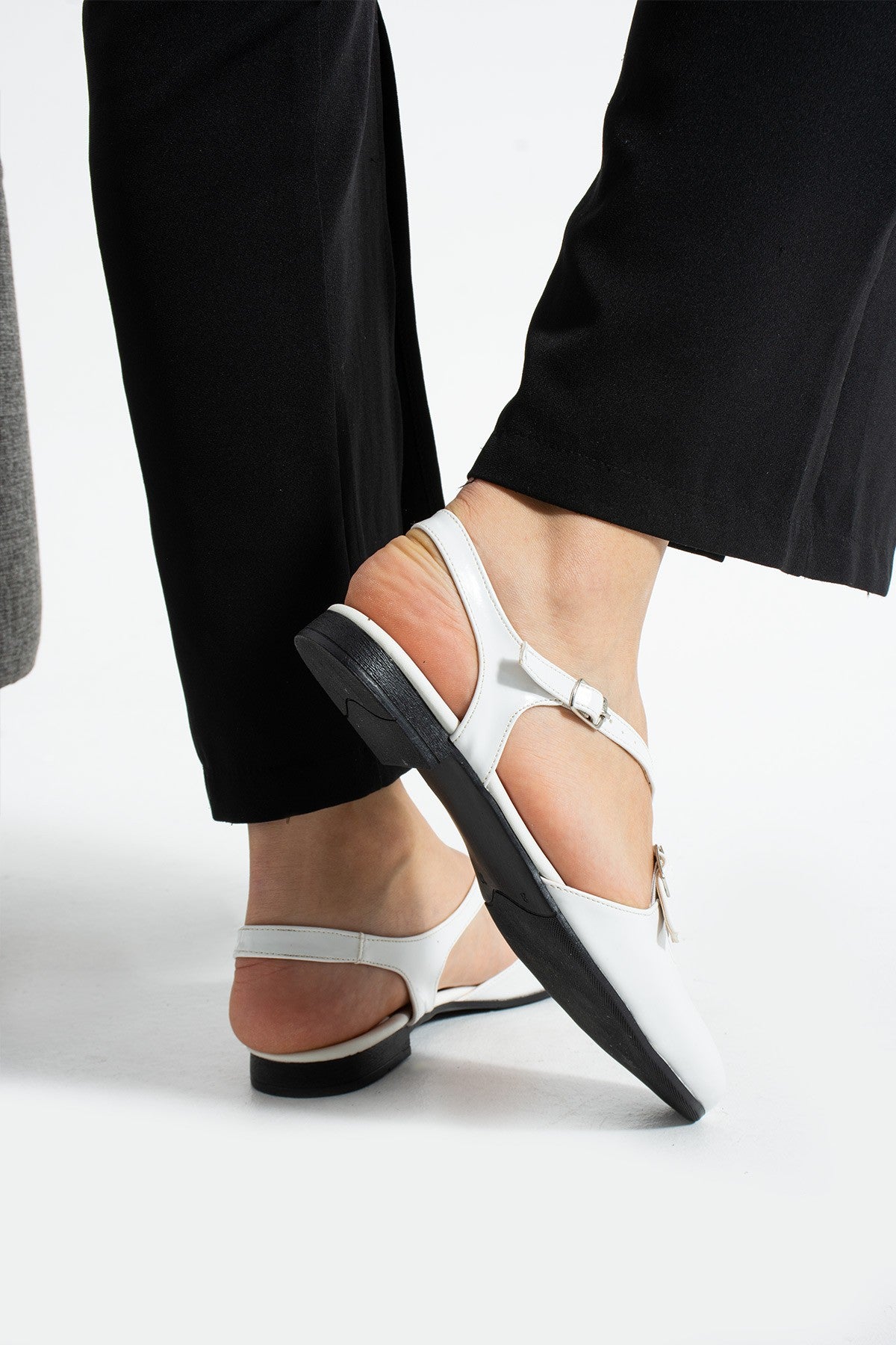 BeyazTokalı Kadın Rahat Comfort Ergonomik Babet