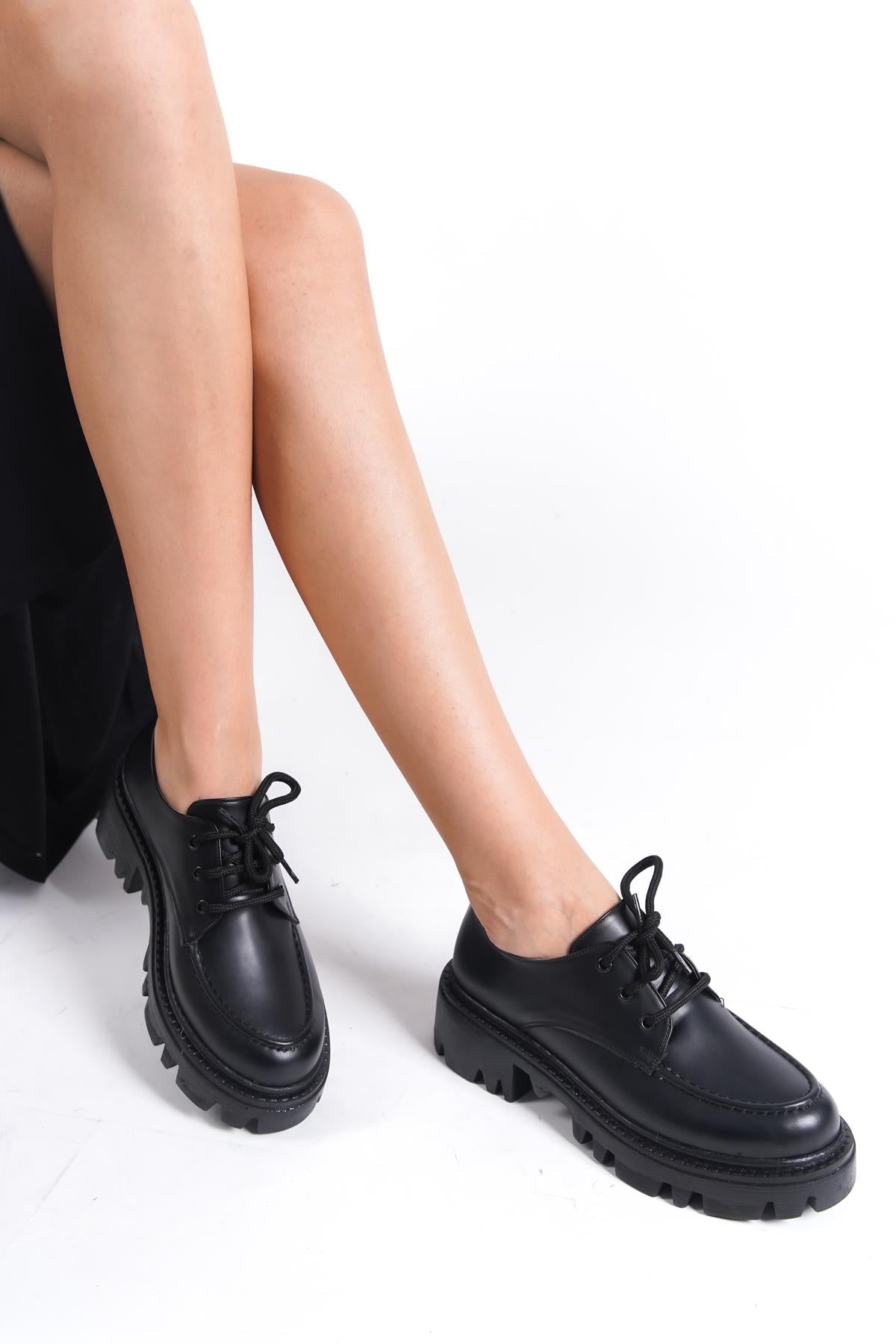 Günlük Bağcıklı Rahat Ayakkabı Loafer