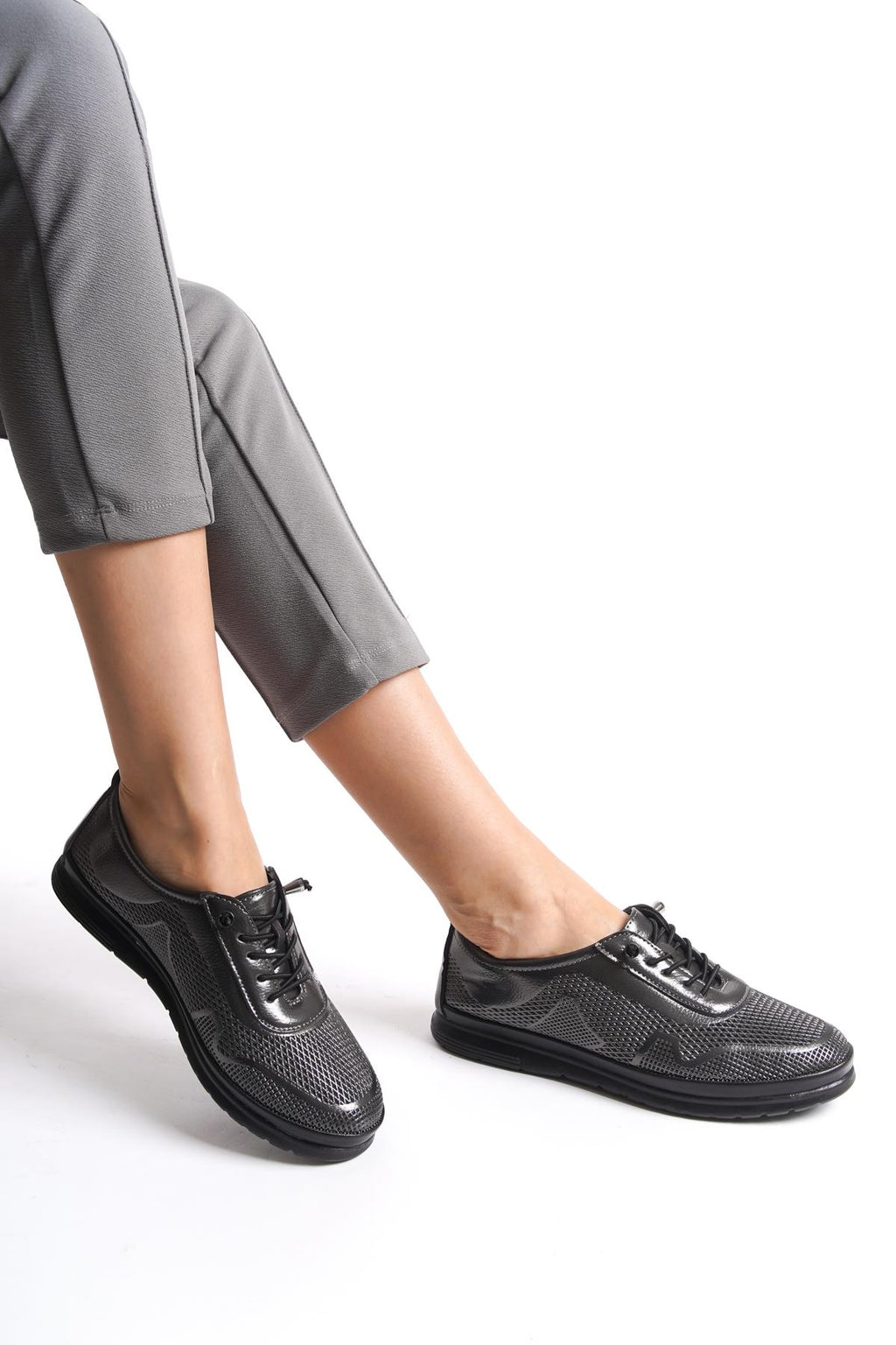 Kadın Bağcıklı Deri Günlük Ayakkabı Rahat Casual Ergonomik Taban Yumuşak ve Hafif