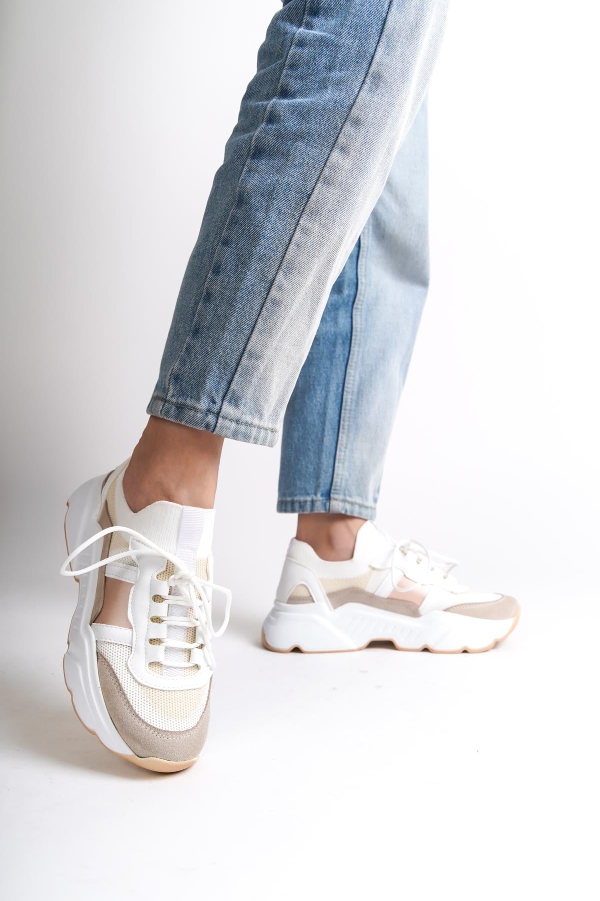Kadın Bağcıklı Rahat Yüksek Taban Spor Ayakkabı Şık Tarz ve Moda (5cm)