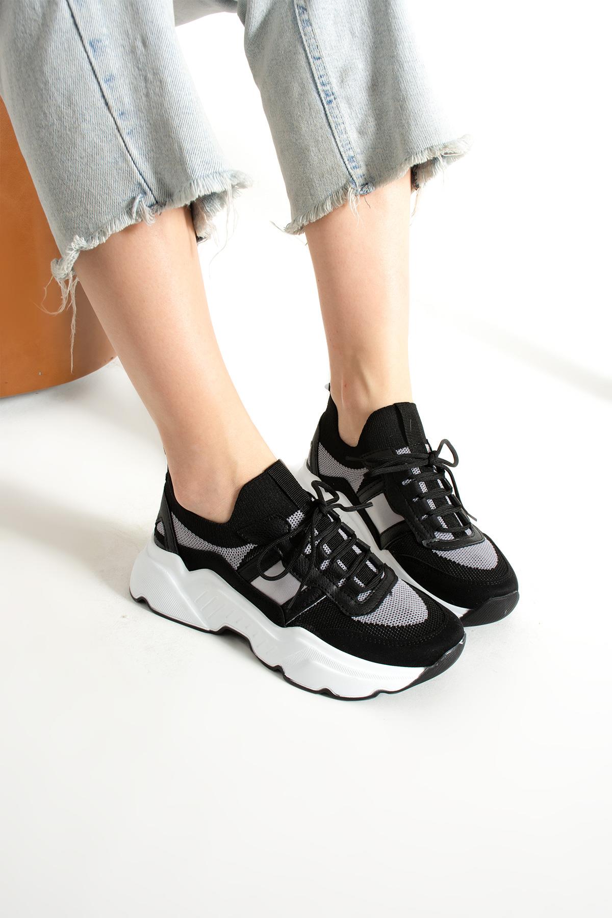 Kadın Bağcıklı Rahat Yüksek Taban Spor Ayakkabı Şık Tarz ve Moda (5cm)