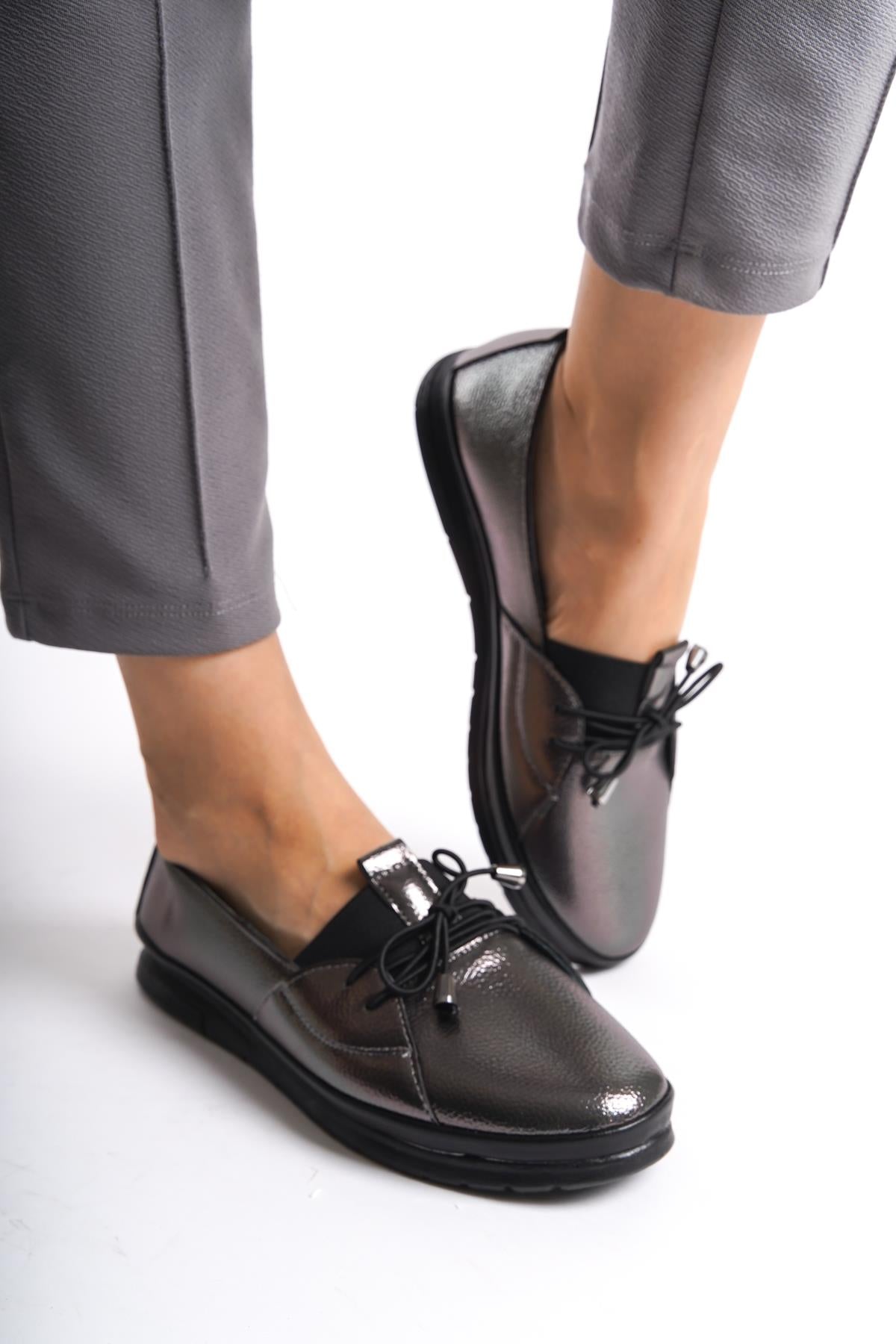 Kadın Deri Bağcıklı Rahat ve Ergonomik Ayakkabı