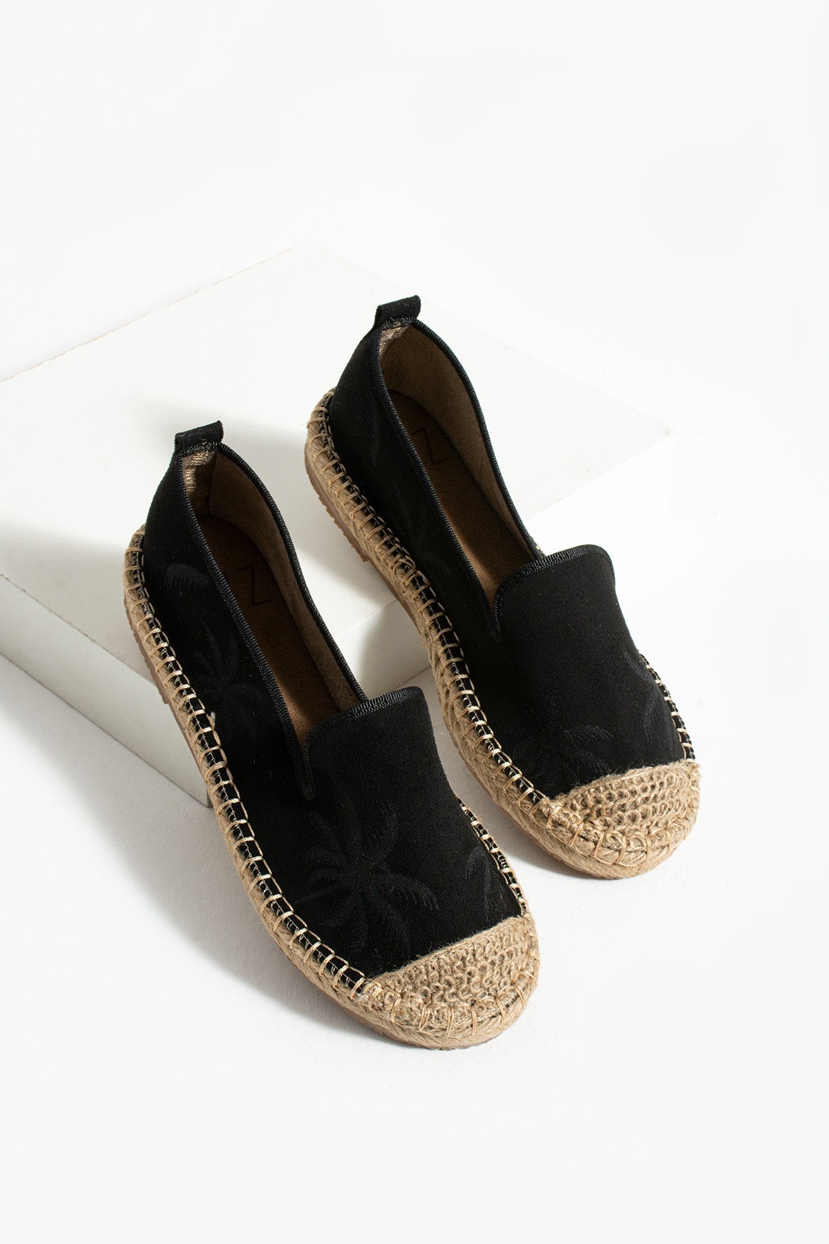 Siyah Kadın Desenli Hasır Taban Espadril Rahat ve Ergonomik Ayakkabı