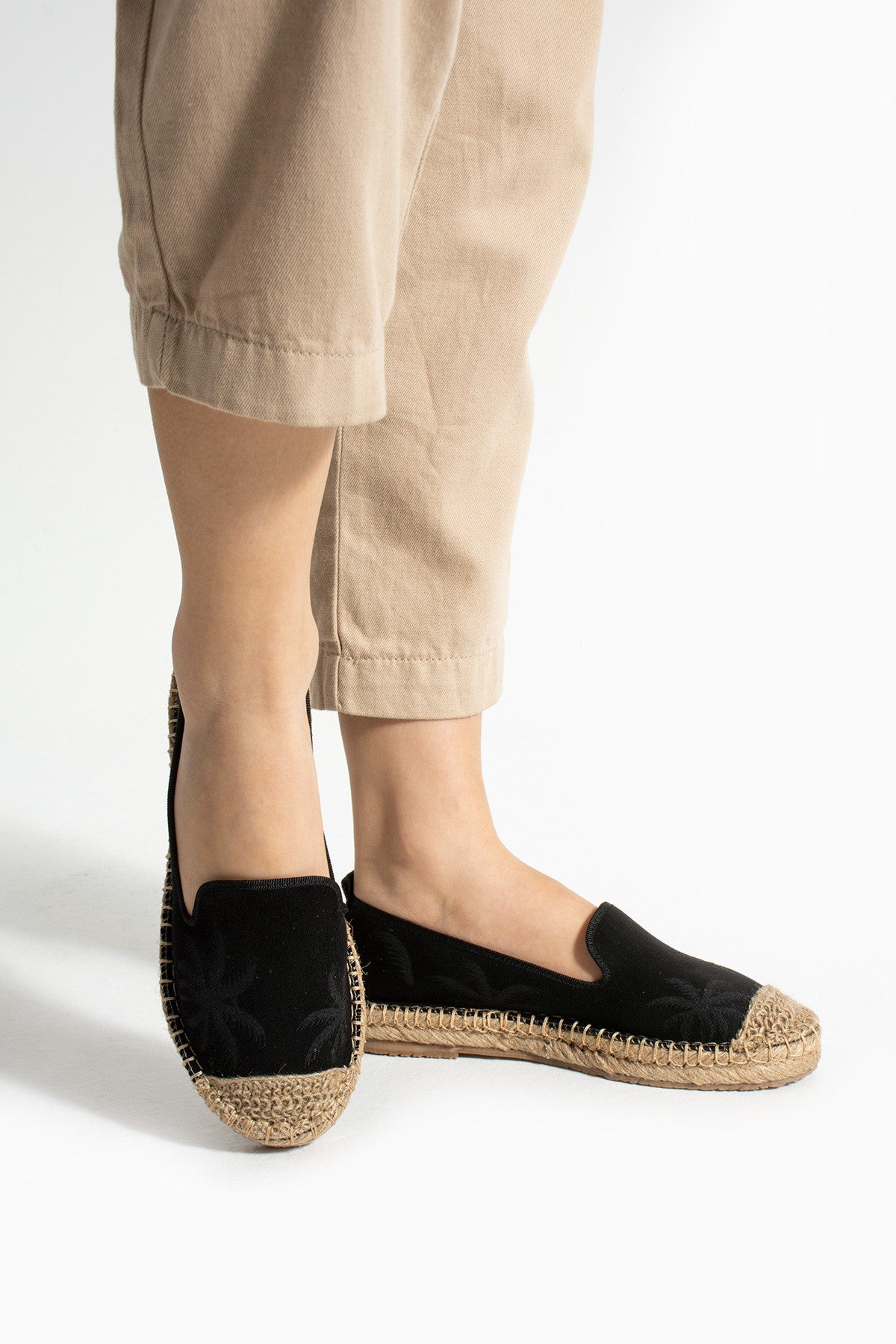 Siyah Kadın Desenli Hasır Taban Espadril Rahat ve Ergonomik Ayakkabı