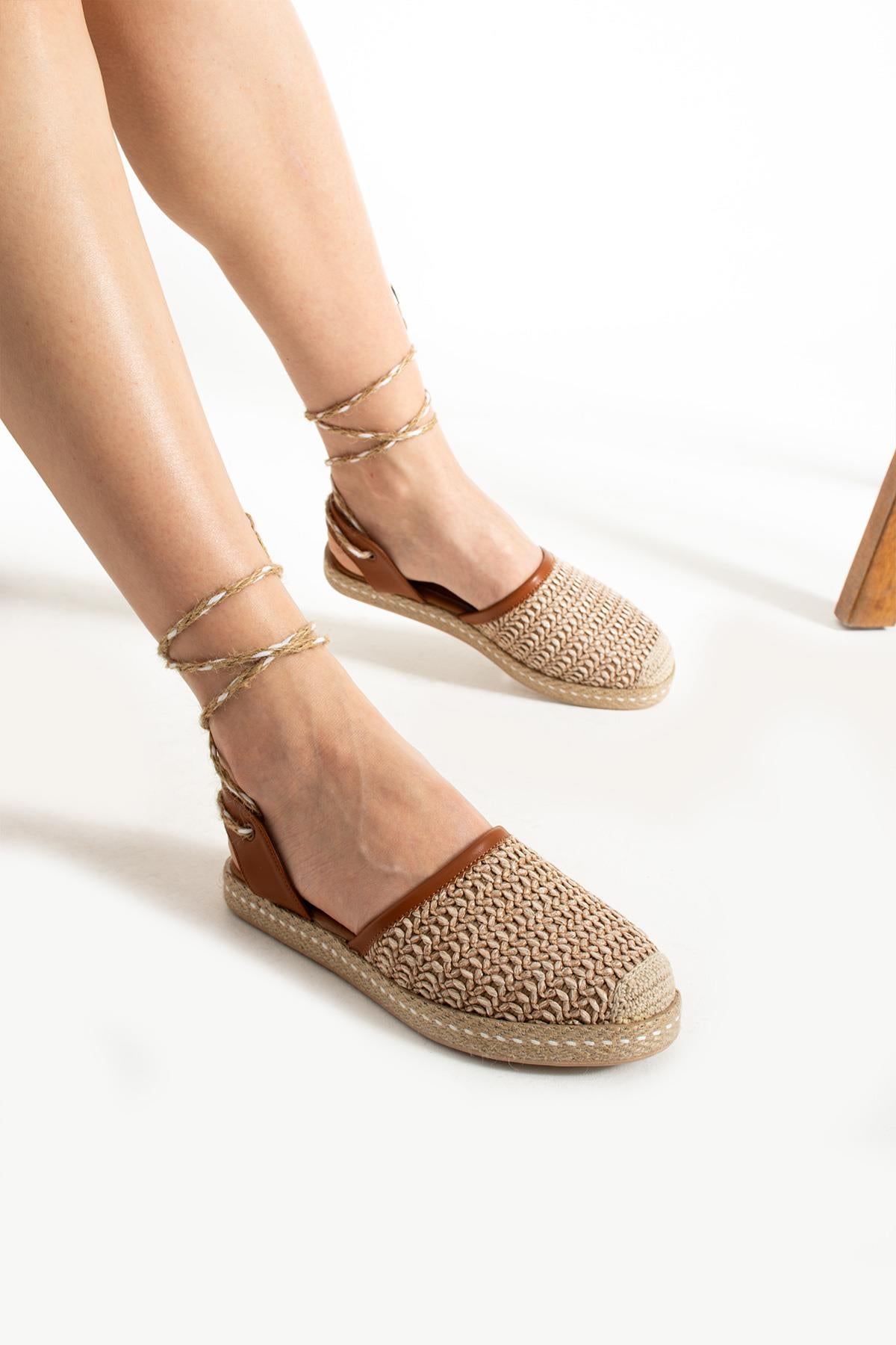 Kadın Hasır Taban Bilekten Bağlamalı Espadril Rahat ve Ergonomik Ayakkabı