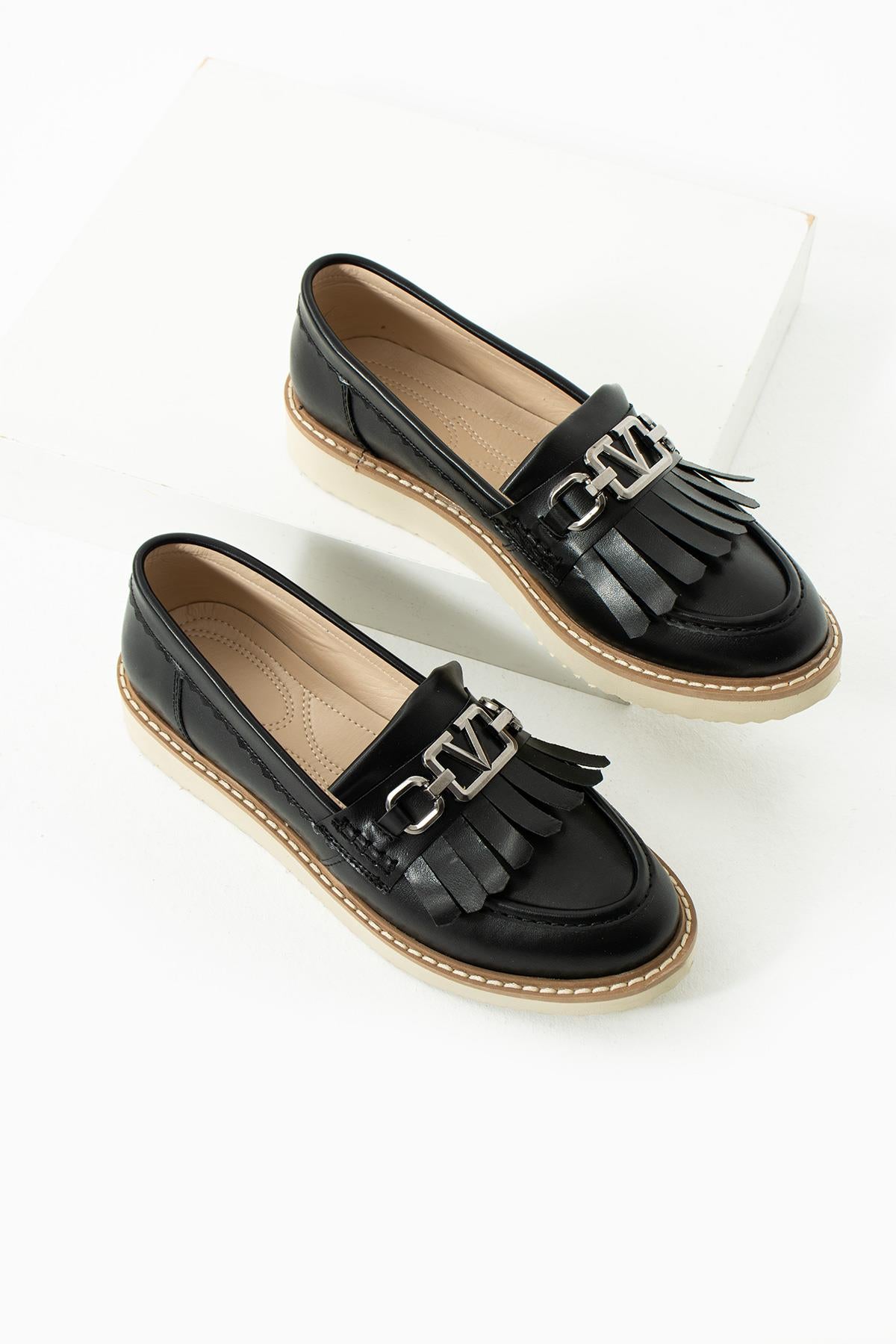Siyah Kadın Loafer Püsküllü Günlük Rahat Ergonomik Ayakkabı