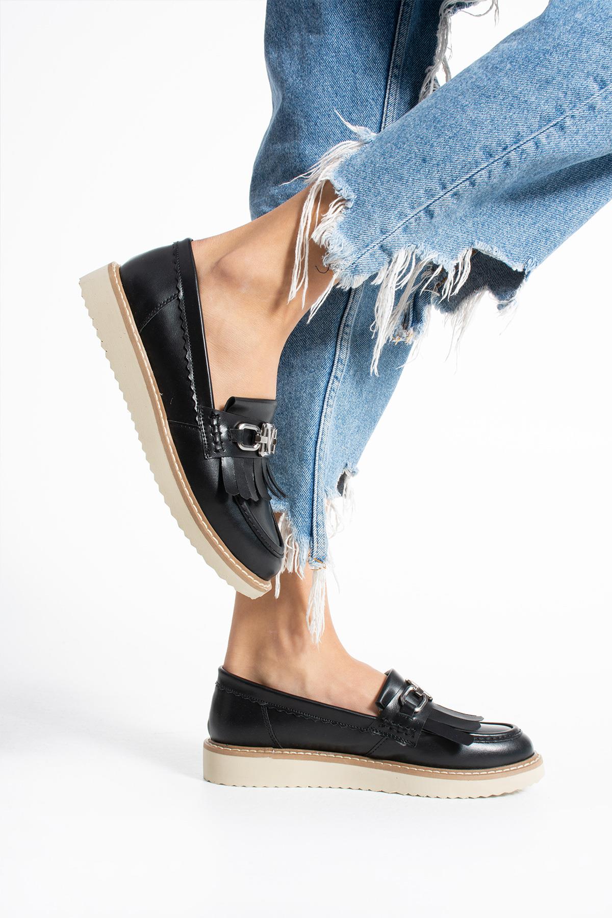 Siyah Kadın Loafer Püsküllü Günlük Rahat Ergonomik Ayakkabı