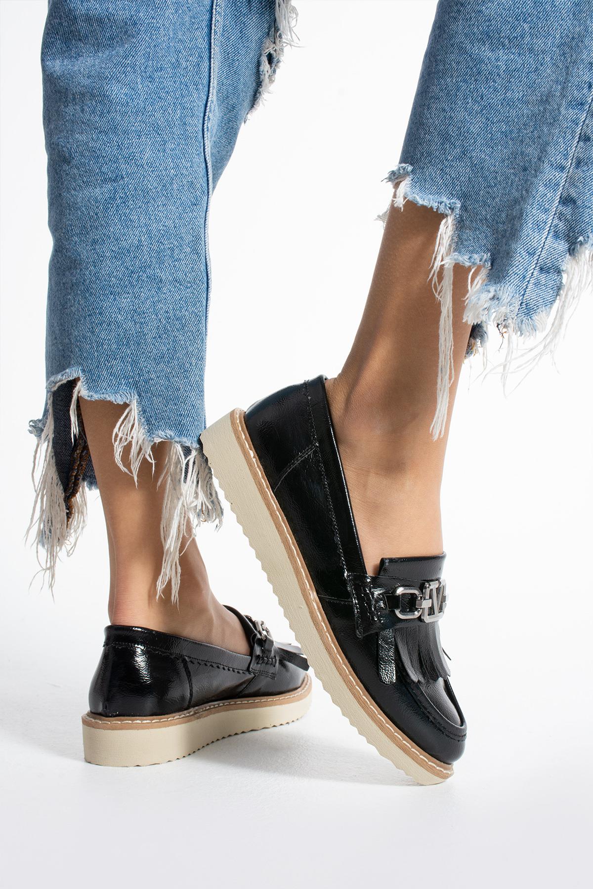 Siyah Kadın Loafer Püsküllü Günlük Rahat Ergonomik Ayakkabı