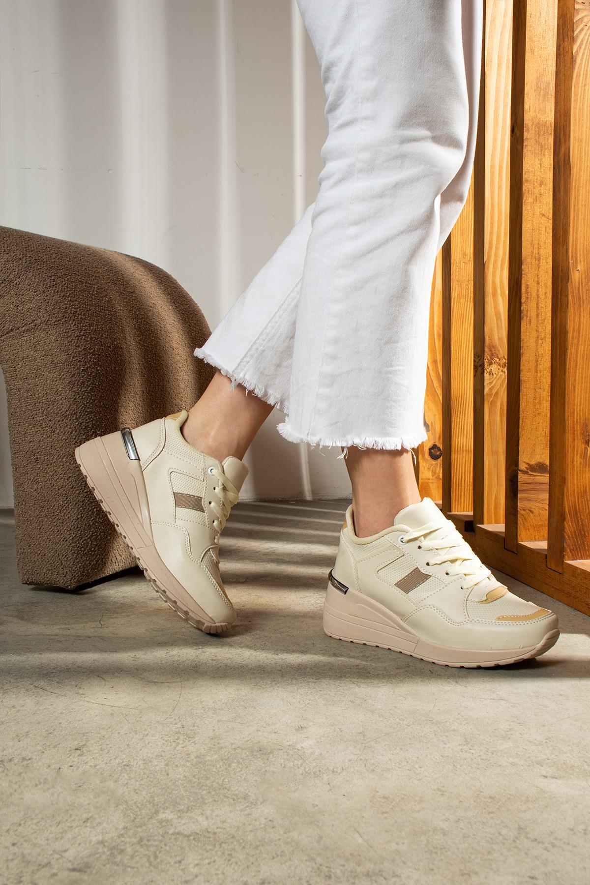 Kadın Rahat Spor Ayakkabı Tarz Yüksek Taban Sneaker