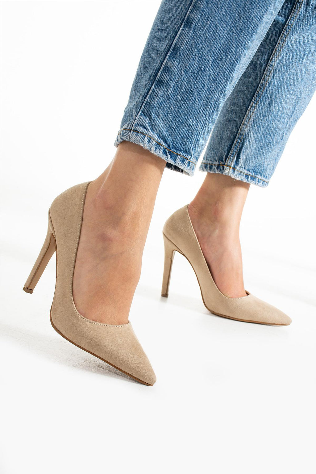 Kadın Stiletto Topuklu Ayakkabı (KALIP KÜÇÜK, BİR BEDEN BÜYÜK ALINIZ)
