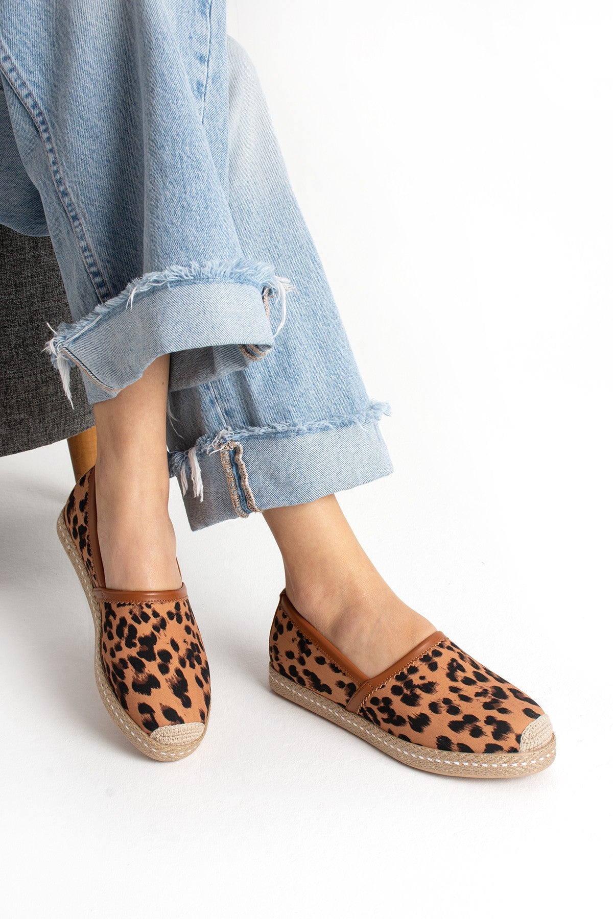 Taba Leopar Kadın Hasır Taban Espadril Rahat ve Ergonomik Ayakkabı
