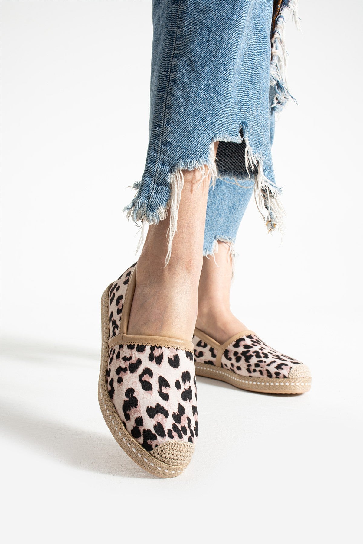 Vizon Leopar Kadın Hasır Taban Espadril Rahat ve Ergonomik Ayakkabı